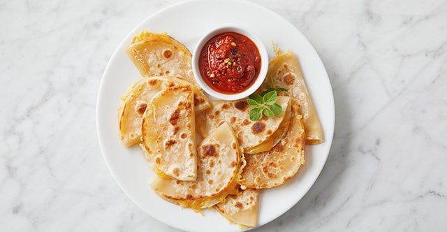 Cheesy Wonton Quesadillas Recipe